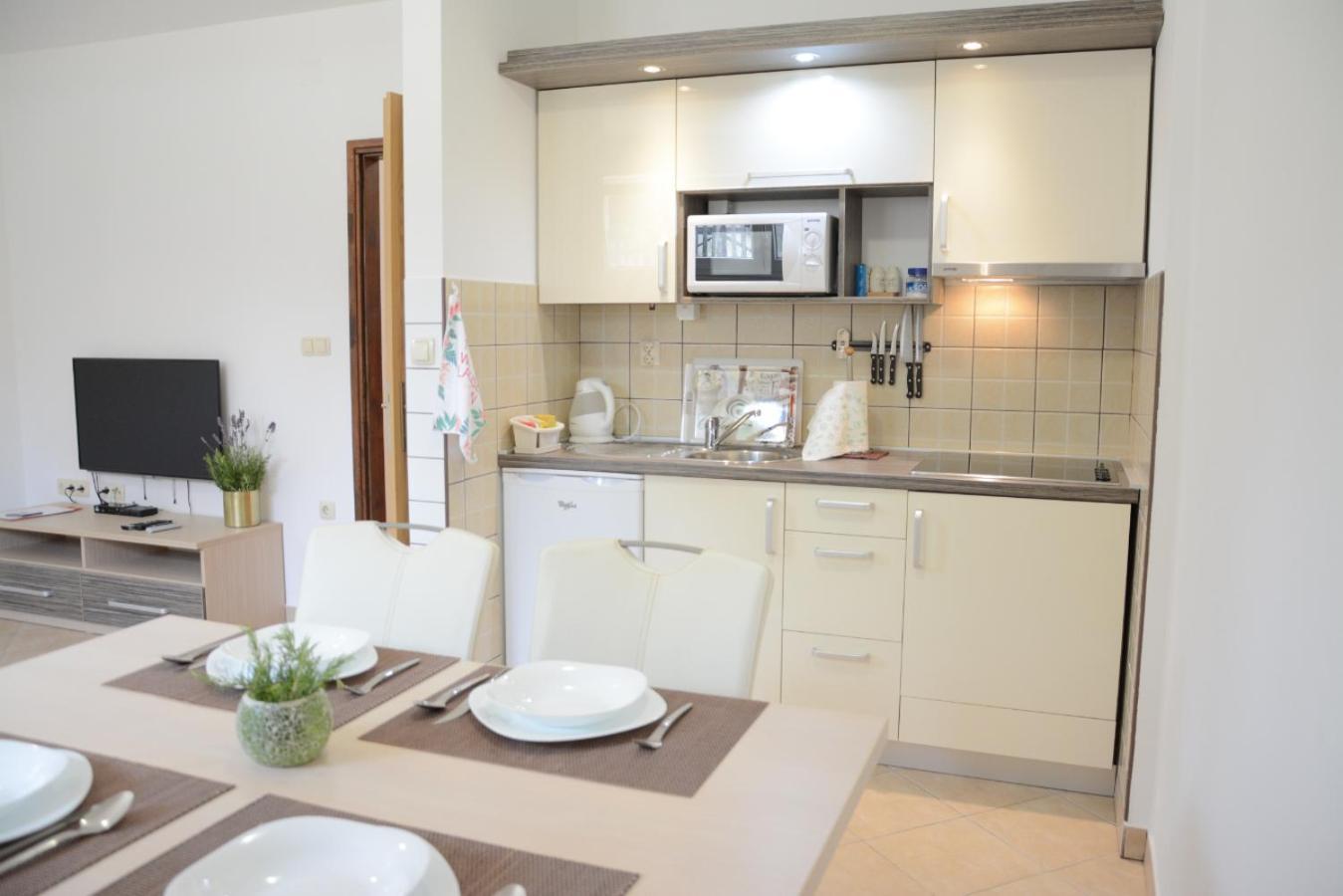 Apartments Marina Ražanac الغرفة الصورة